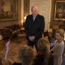 14. mars: Barn fra Kapellveien barnehage kommer til Kong Harald med sitt eget forslag til grunnlov (Foto: Terje Bendiksby, NTB scanpix)